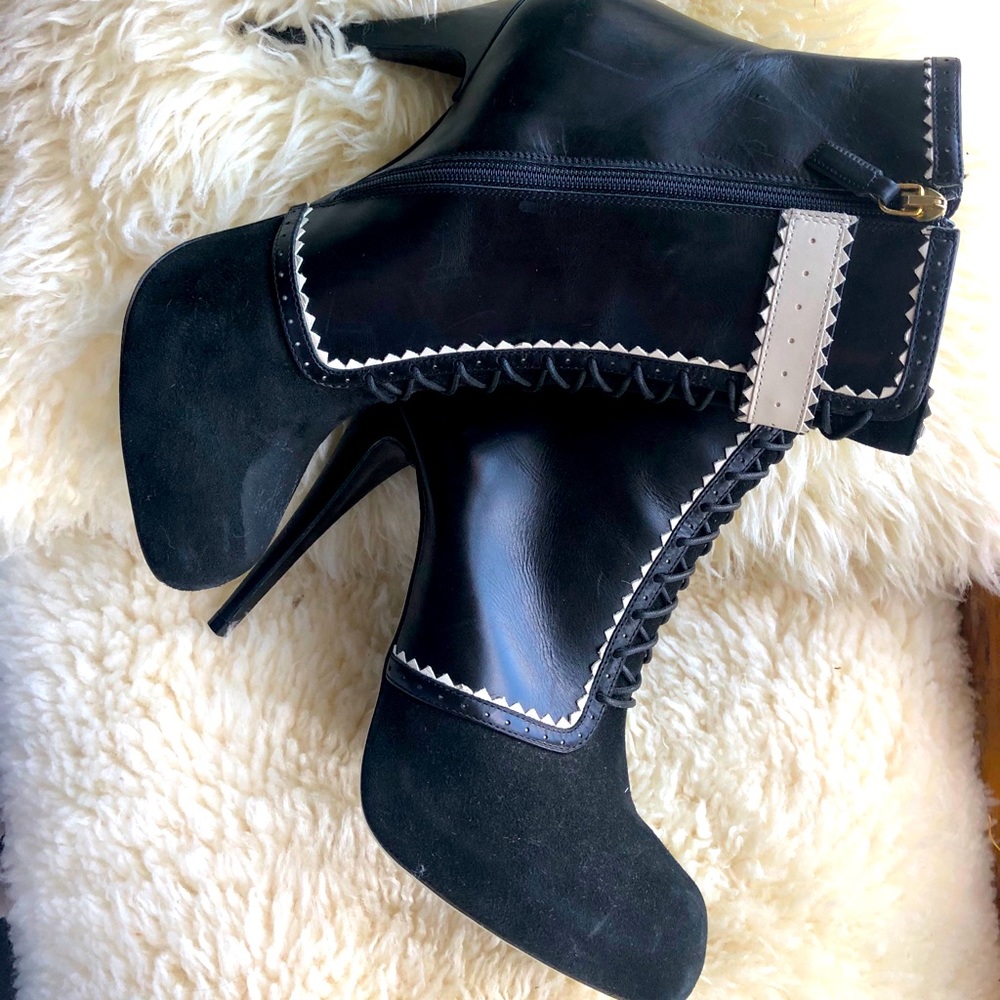 Jason Wu Designer $1200 Leather Booties Sz. 38